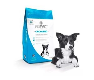 presentacion con perro de Nupec Cachorro Raza Mediana y Grande: Las Mejores Croquetas para cachorro