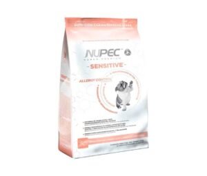 front 4 Nupec Sensitive de Raza Mediana y Grande: Las Mejores Croquetas para tu perro con piel sensible o alergias alimentarias.